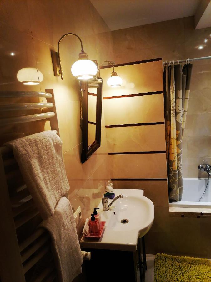 Ferienwohnung Apartament Luxbibi Rzeszów Exterior foto